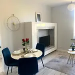 Kilinskiego Street Apartment